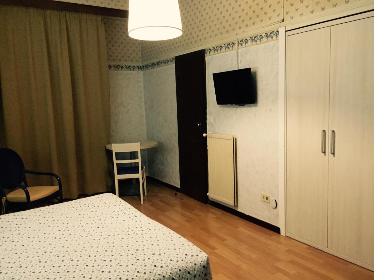 Hotel Biondi Μοντεκατίνι Τέρμε Δωμάτιο φωτογραφία