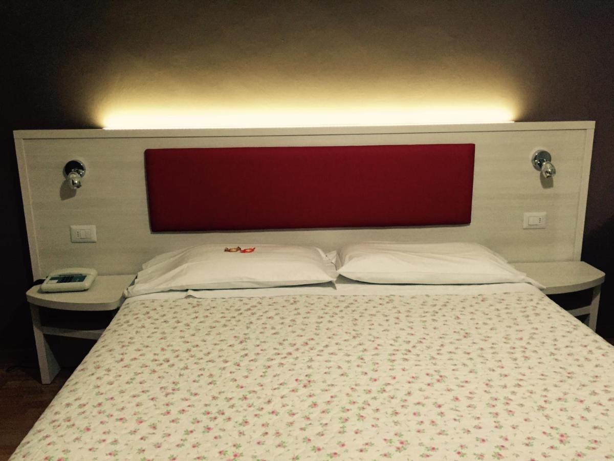 Hotel Biondi Μοντεκατίνι Τέρμε Δωμάτιο φωτογραφία